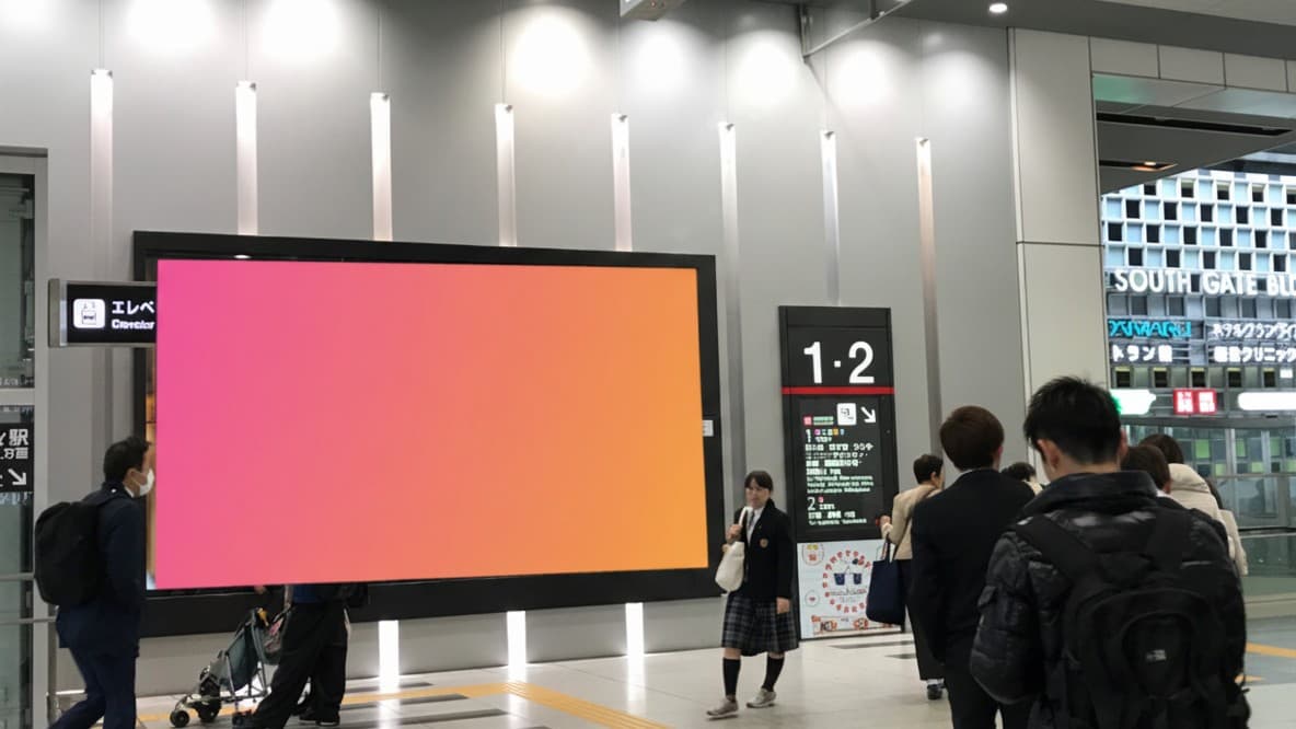 JR西日本 大阪 ビッグデジタルサイネージ